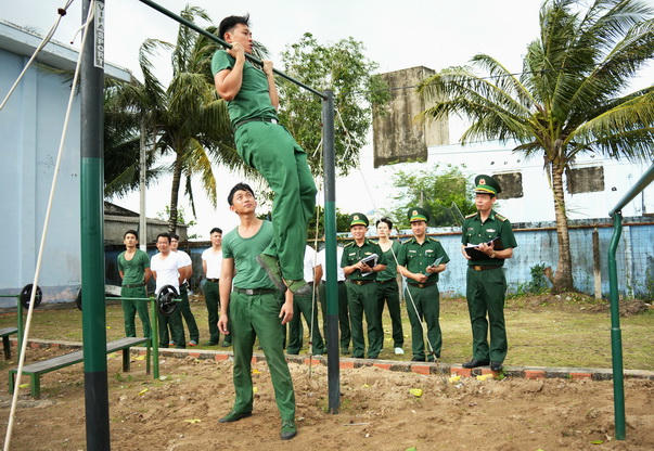 BĐBP Cà Mau xây dựng đơn vị 'Mẫu mực, tiêu biểu' và huấn luyện thể lực giỏi