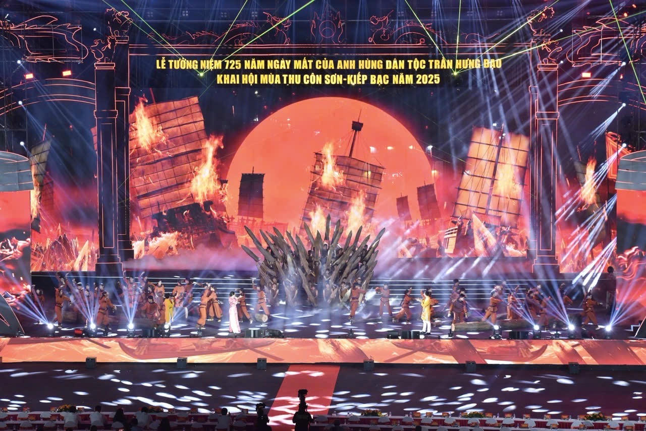 Chương trình nghệ thuật tại&nbsp;Lễ hội mùa Thu Côn Sơn - Kiếp Bạc năm 2025.