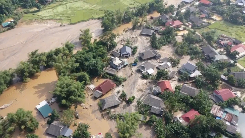 Lào Cai: Cơ chế nào để đấu giá khai thác 100.000m³ cát vàng sau lũ?