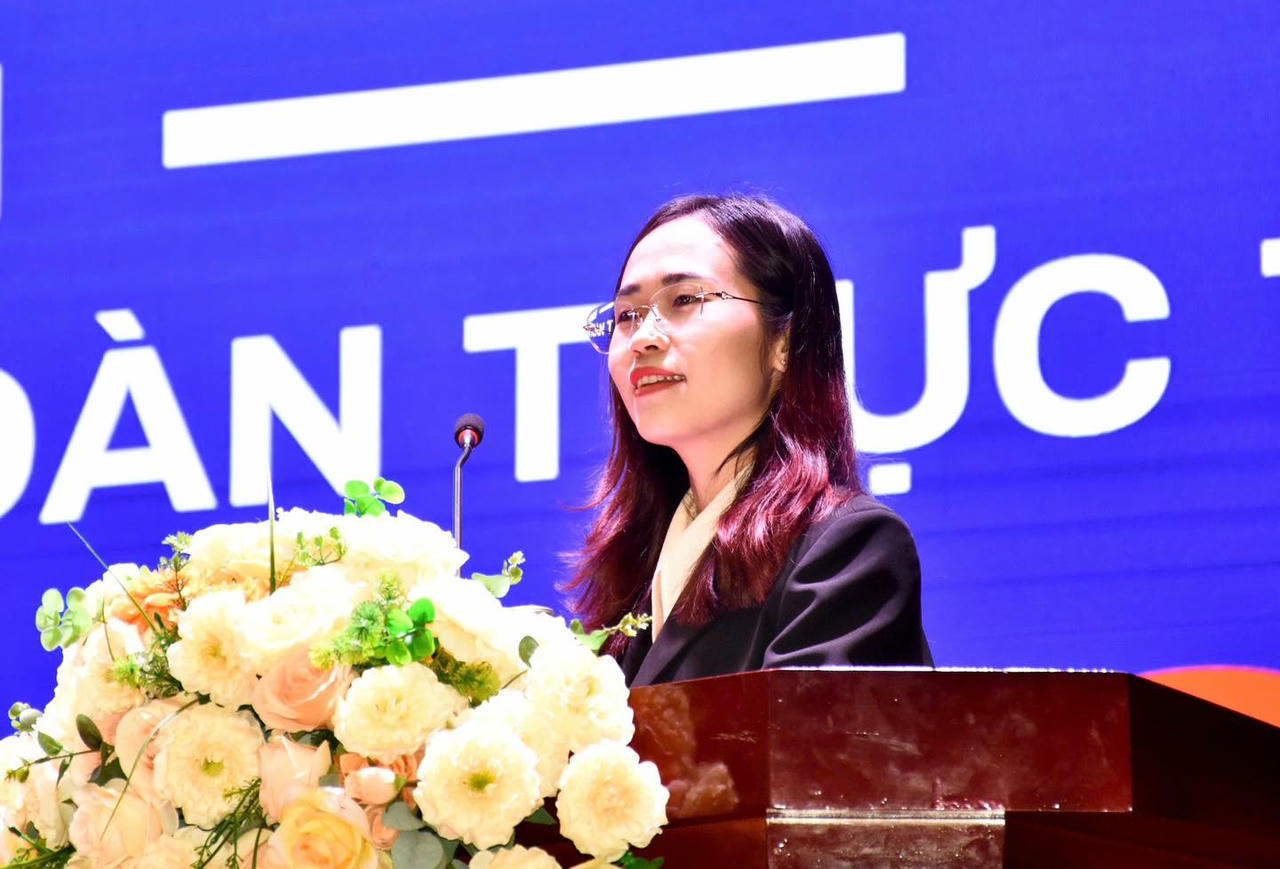 Đại uý Phạm Khánh Hoà: " Chiến dịch “Không một mình” là hoạt động ý nghĩa nhằm đồng hành với trẻ em, học sinh, thanh thiếu niên trên không gian mạng; cung cấp kiến thức, kỹ năng và thái độ đúng đắn khi tham gia không gian mạng."