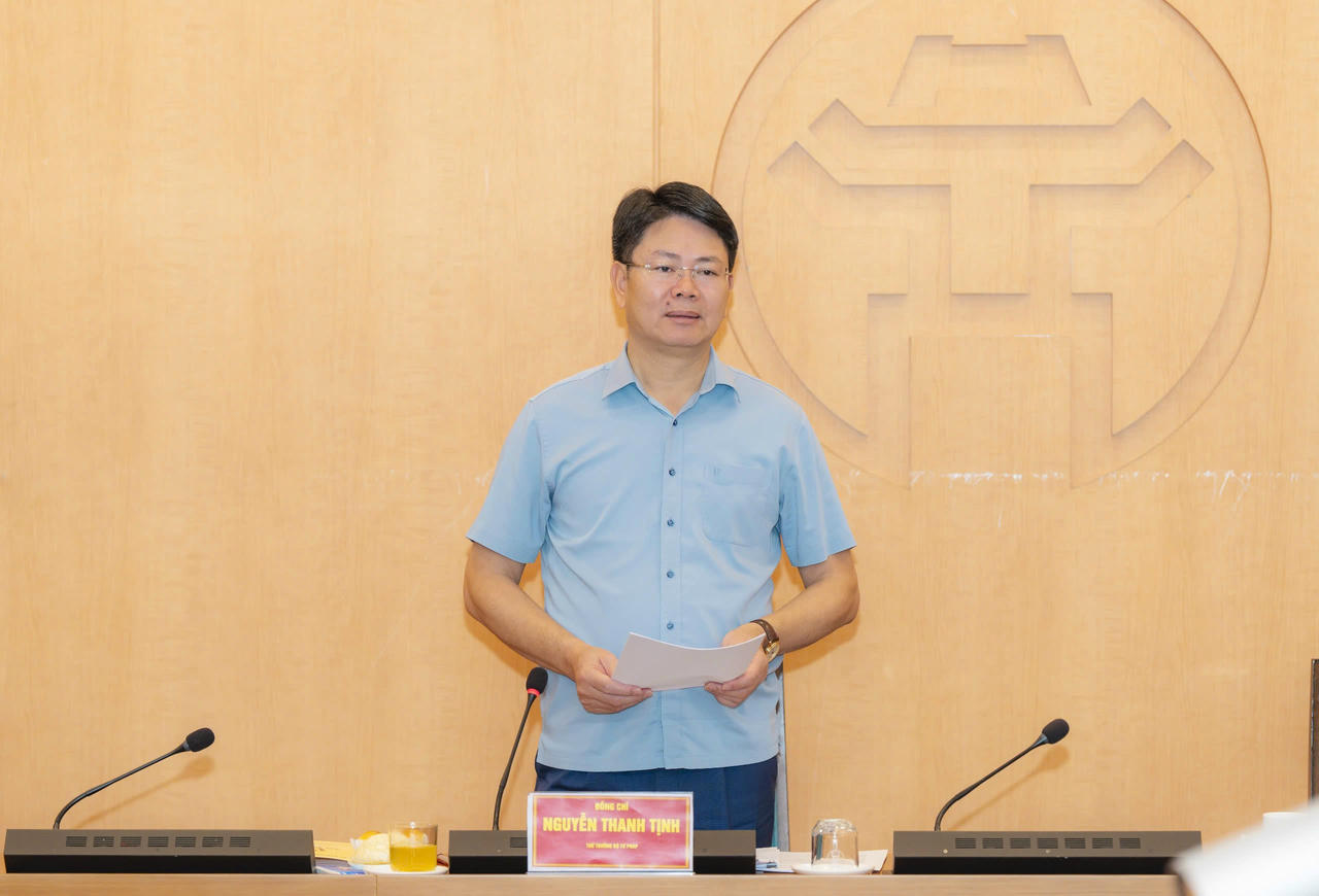 Thứ trưởng Bộ Tư pháp Nguyễn Thanh Tịnh phát biểu kết luận buổi làm việc.