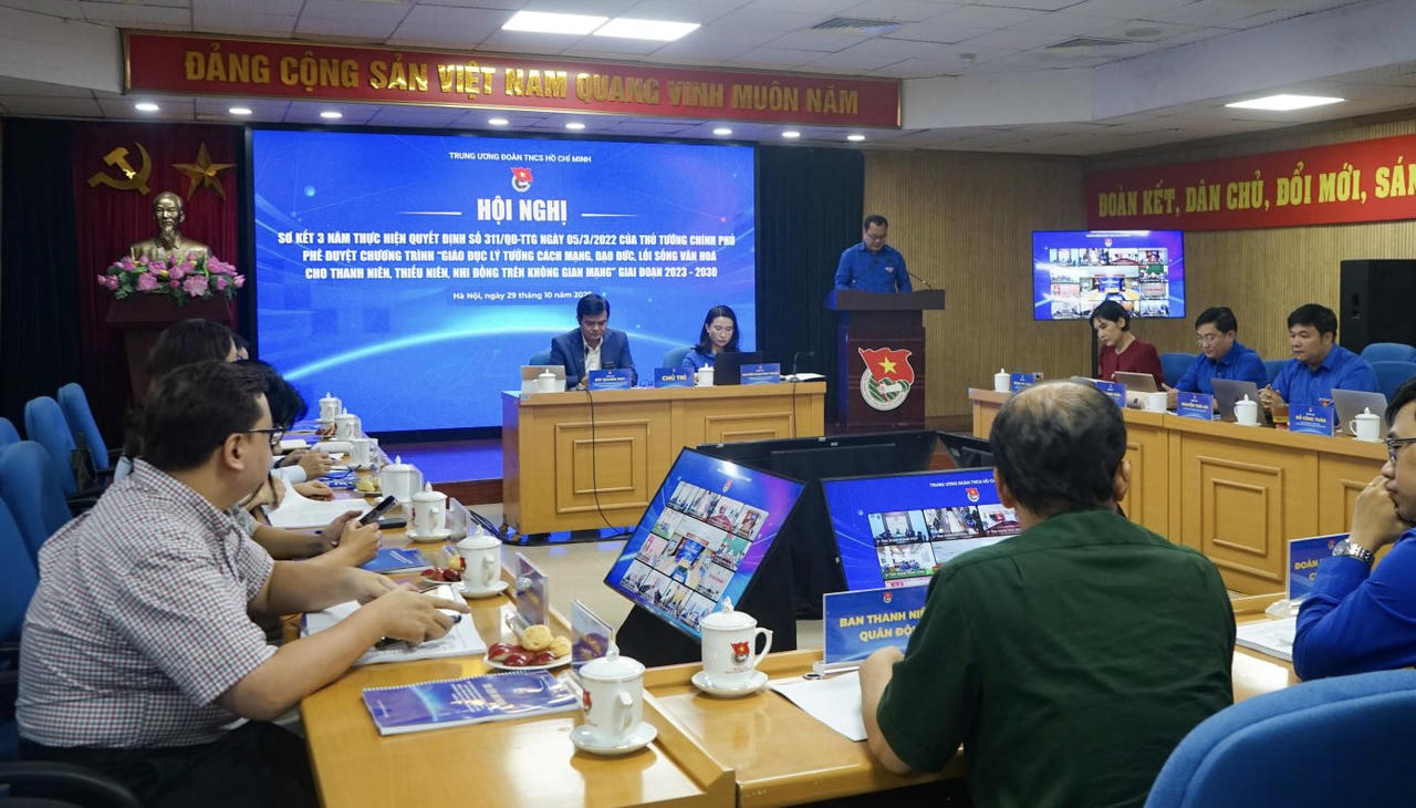 Hội nghị được diễn ra tại 1.632 điểm cầu với sự tham gia của 12.433 đại biểu