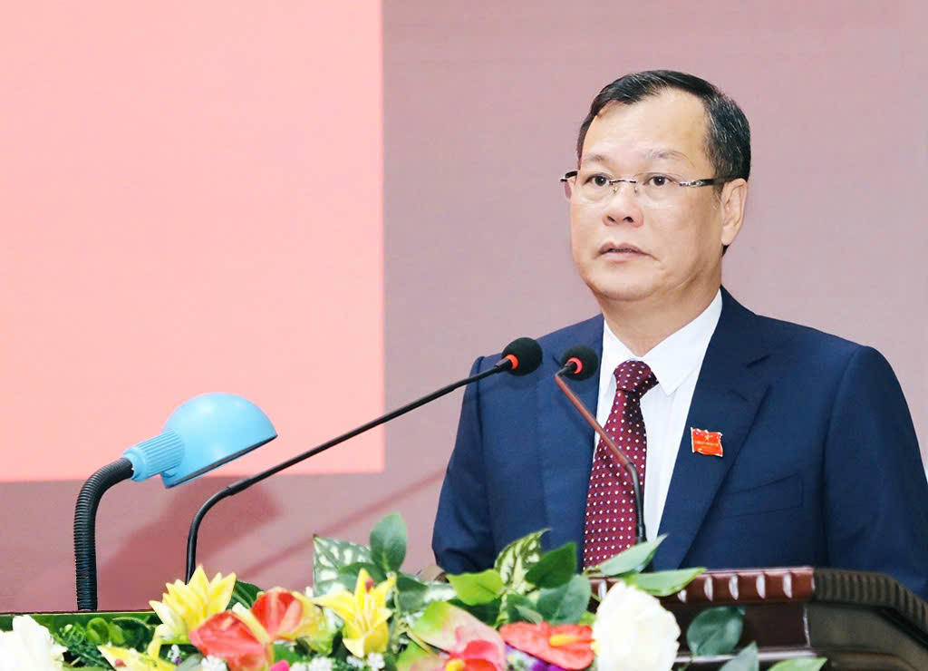 Ông Lê Quốc Chỉnh, Phó Bí thư Tỉnh ủy, Chủ tịch HĐND tỉnh Ninh Bình phát biểu.