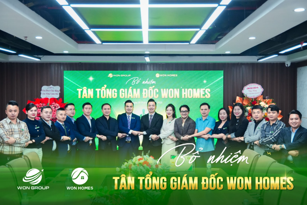 Ban Lãnh đạo Tập đoàn Won Group chụp ảnh lưu niệm.