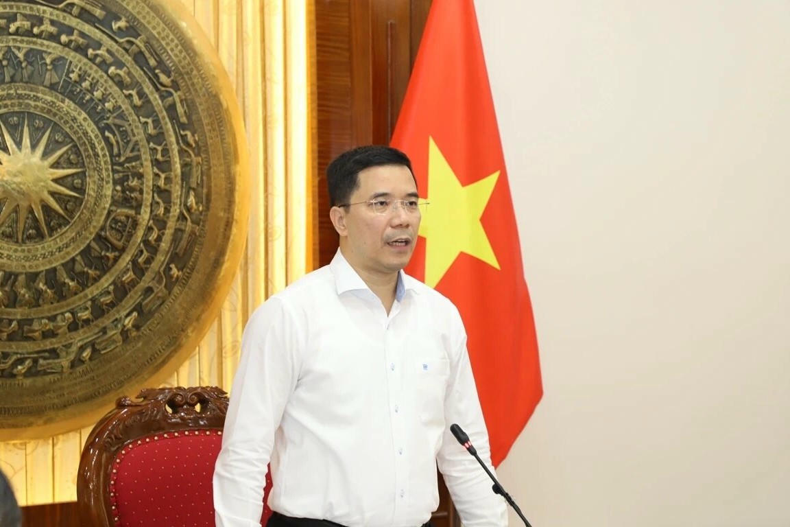 Phó Bí thư Thường trực Tỉnh ủy Thanh Hóa Nguyễn Hồng Phong phát biểu chỉ đạo tại Hội nghị đánh giá tình hình thực hiện Nghị quyết số 57-NQ/TW ngày 22/12/2024 của Bộ Chính trị.