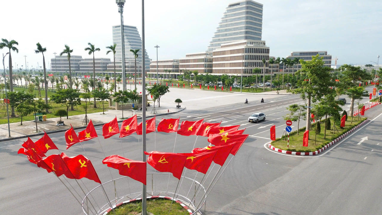 Lan tỏa tinh thần hướng về Đại hội Đảng toàn quốc lần thứ XIV bằng những hình ảnh sinh động