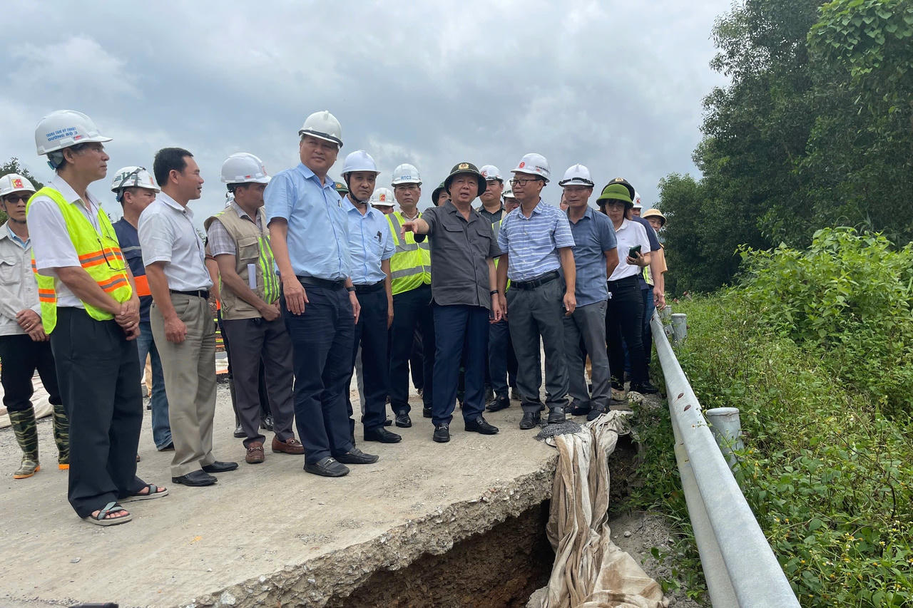 Đánh giá lại địa chất cao tốc La Sơn - Hòa Liên