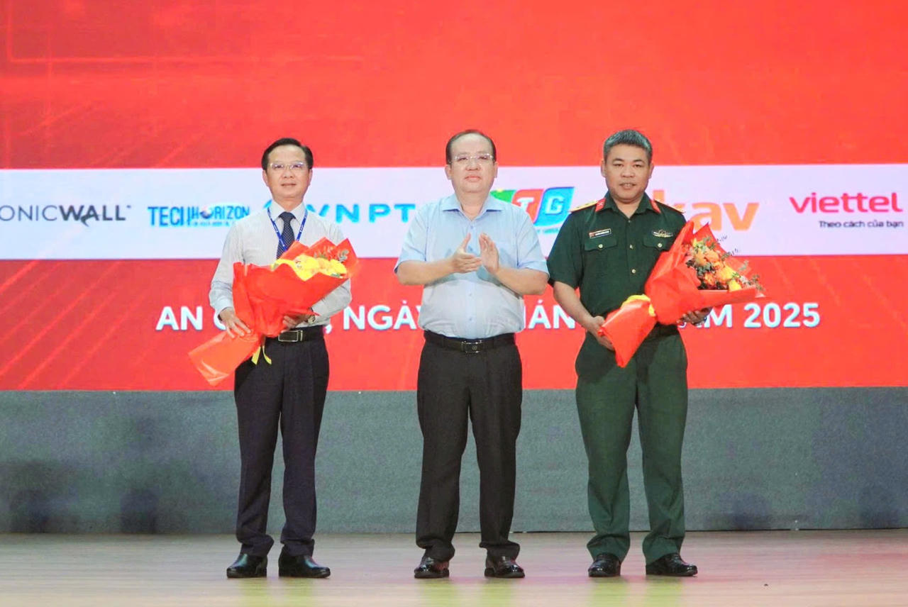 An Giang: Chuyển đổi số nhanh hơn, hiệu quả hơn, gần dân hơn