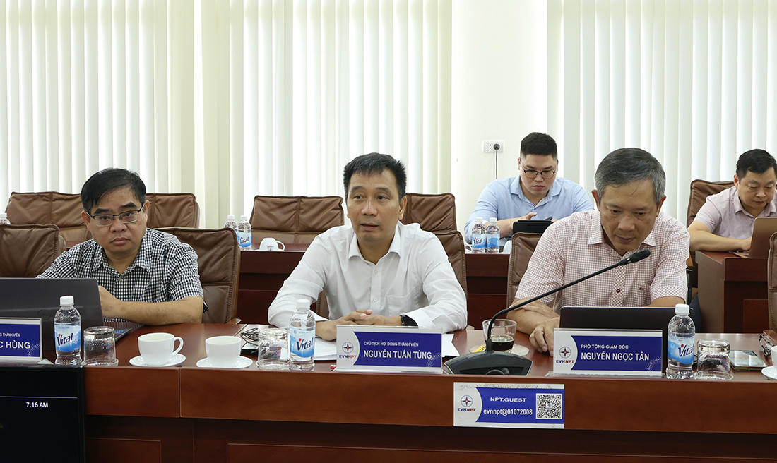 EVNNPT làm việc với Ngân hàng Thế giới về thu xếp vốn cho các dự án truyền tải điện