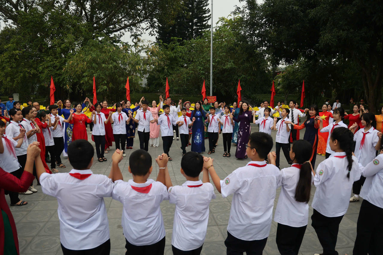 Lào Cai: Gặp mặt kỷ niệm 95 năm Ngày truyền thống Mặt trận Tổ quốc Việt Nam