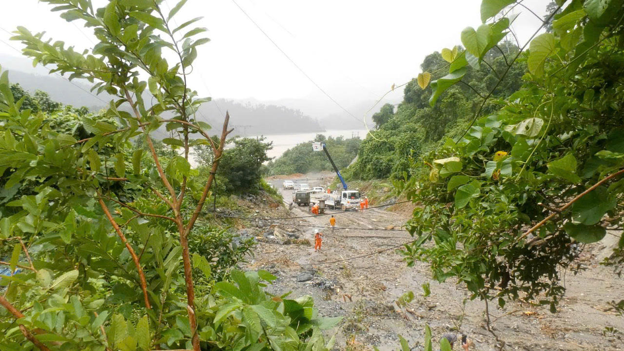 Hiện còn 75.261 khách hàng chưa có điện, chiếm 1,52% tổng số khách hàng toàn EVNCPC 