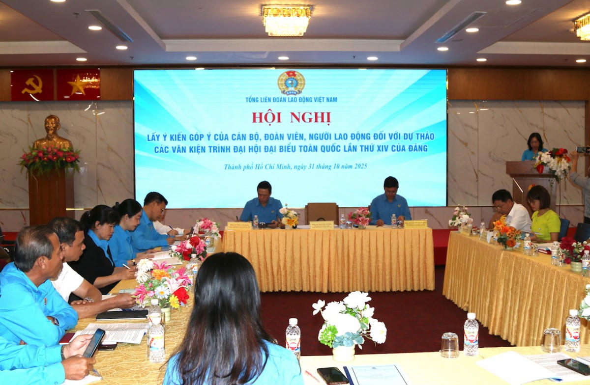 Quang cảnh hội nghị