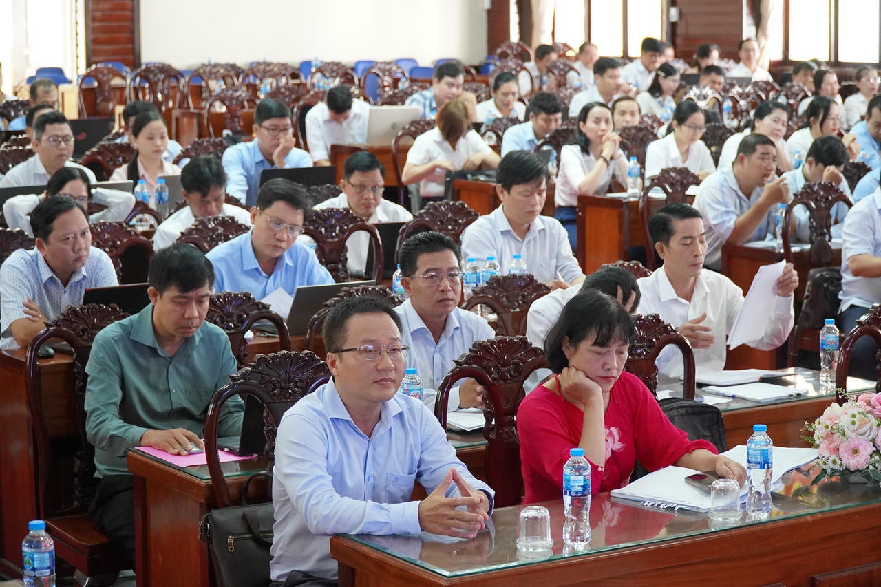 BHXH Đồng Tháp phấn đấu đạt và vượt các chỉ tiêu trong năm 2025