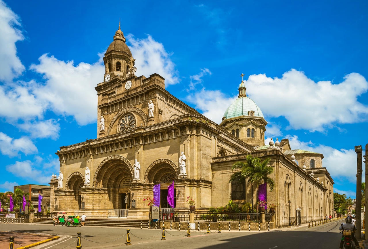 Nhà thờ Manila (Manila Cathedral) – biểu tượng tôn giáo và kiến trúc nổi tiếng của thủ đô Philippines.