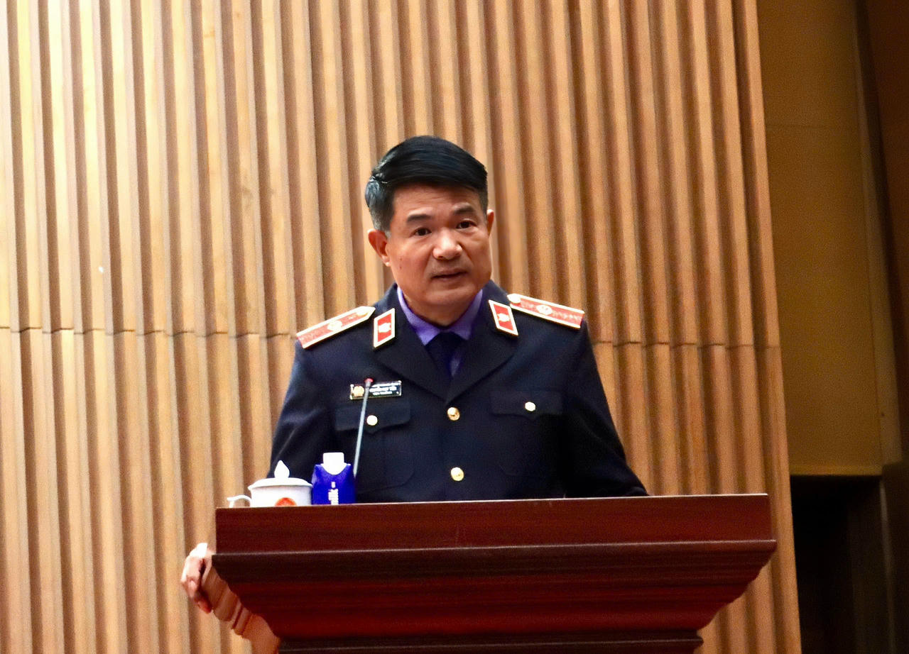 Viện trưởng VKSND tối cao Nguyễn Huy Tiến phát biểu khai mạc.