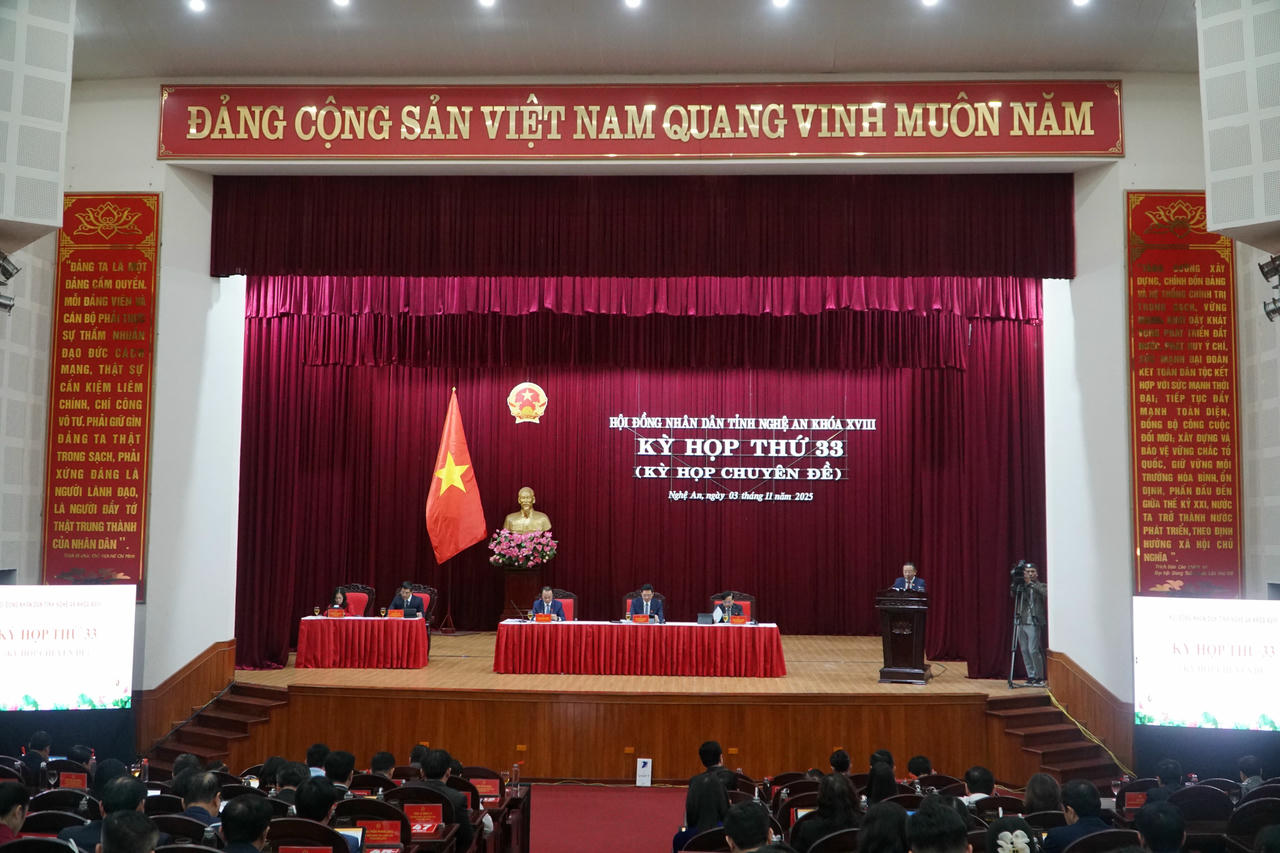 Kỳ họp đã thông qua 19 Nghị quyết quan trọng. (Ảnh: Tuyết Lan)