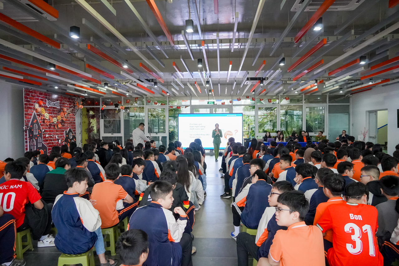 Toàn cảnh buổi tuyên truyền