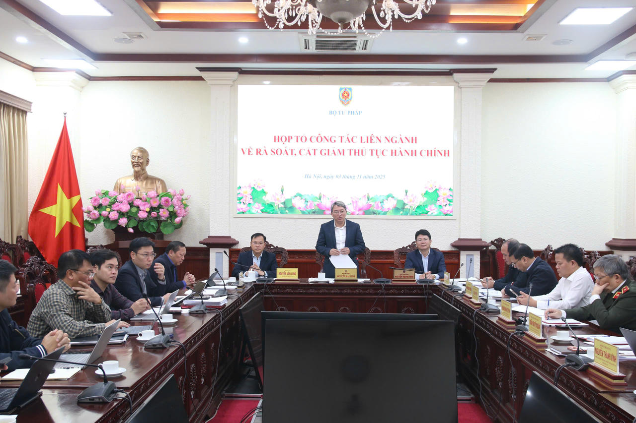 Nâng cao trách nhiệm người đứng đầu trong rà soát, cắt giảm, đơn giản hóa thủ tục hành chính