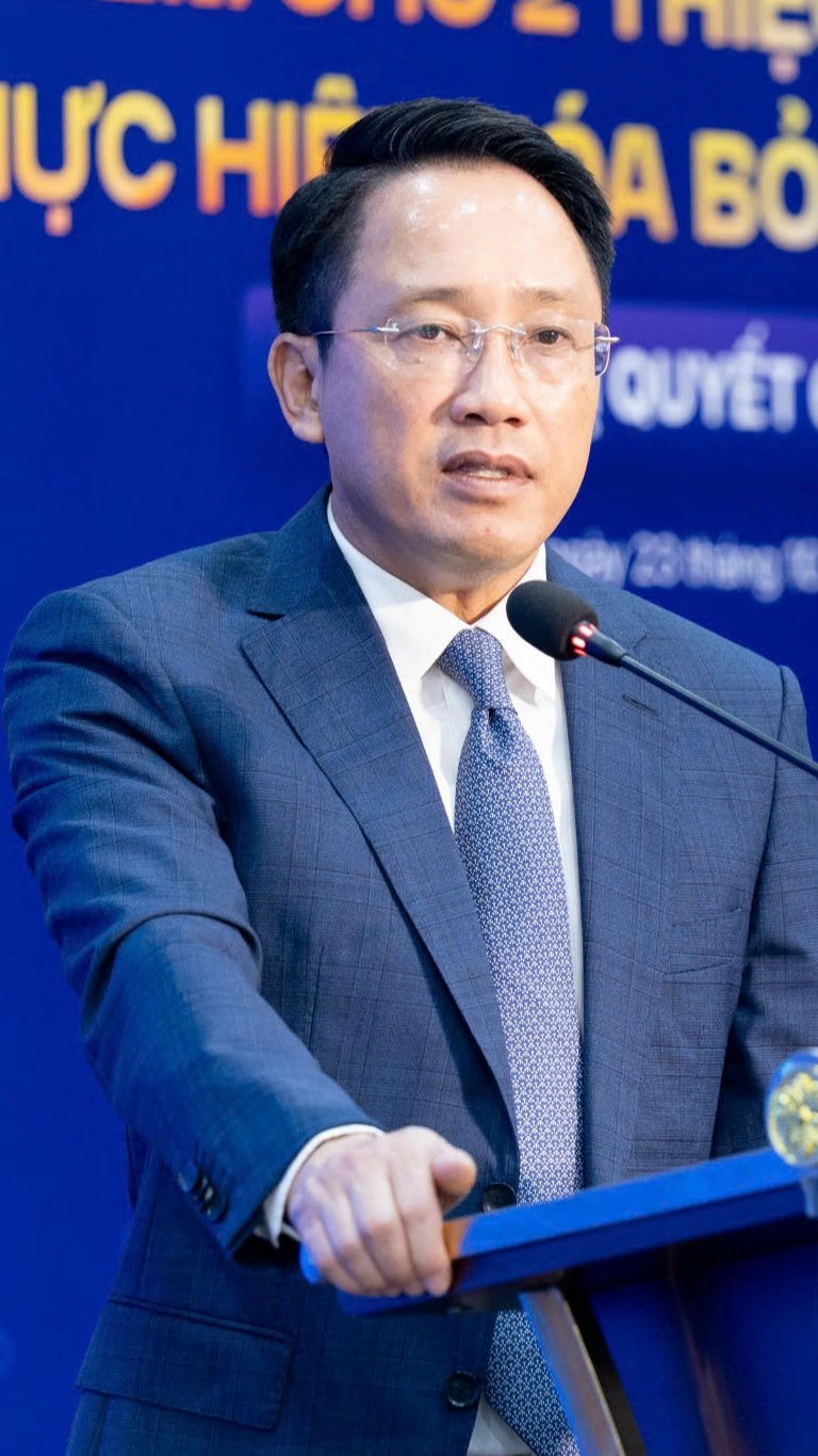 Phó Cục trưởng Cục Thuế Mai Sơn: "Ngành Thuế không để hộ kinh doanh đơn độc khi bỏ thuế khoán".