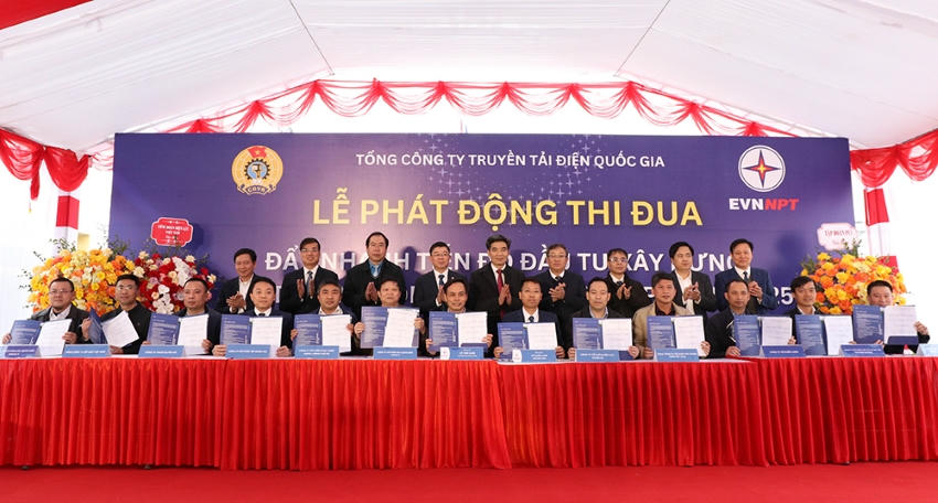 EVNNPT quyết tâm đẩy nhanh tiến độ 9 công trình trọng điểm năm 2025