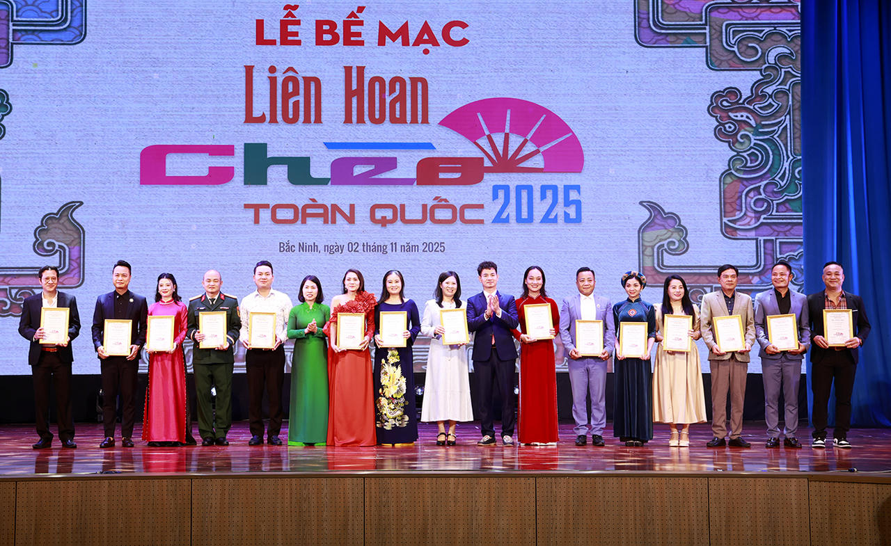Khép lại Liên hoan Chèo toàn quốc - 2025: Tỏa sáng tinh hoa sân khấu dân tộc