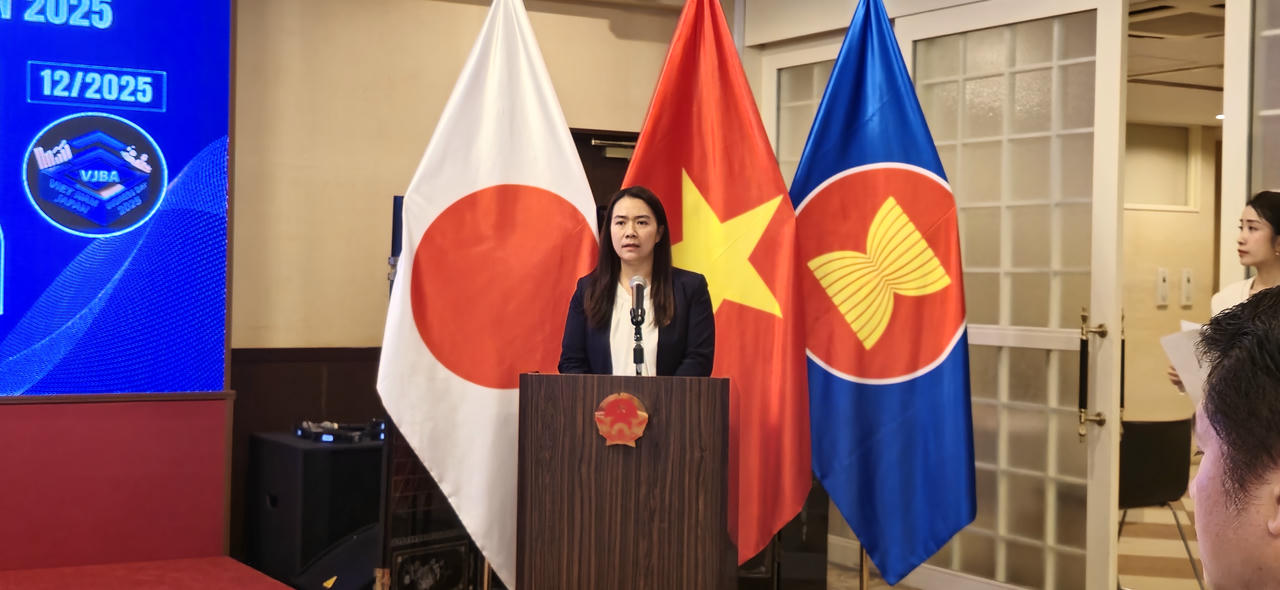 Bà Đinh Anh Minh – Phó chủ tịch Hiệp hội doanh nghiệp Việt Nam tại  Nhật Bản chia sẻ thông tin rất hữu ích cho các thương hiệu Việt muốn phát triển thị trường Nhật Bản.