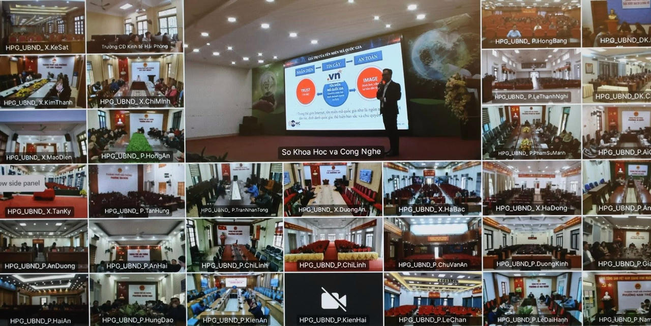 Hội nghị được kết nối trực tuyến tới 114 điểm cầu xã, phường và các trường đại học, cao đẳng trên địa bàn TP.