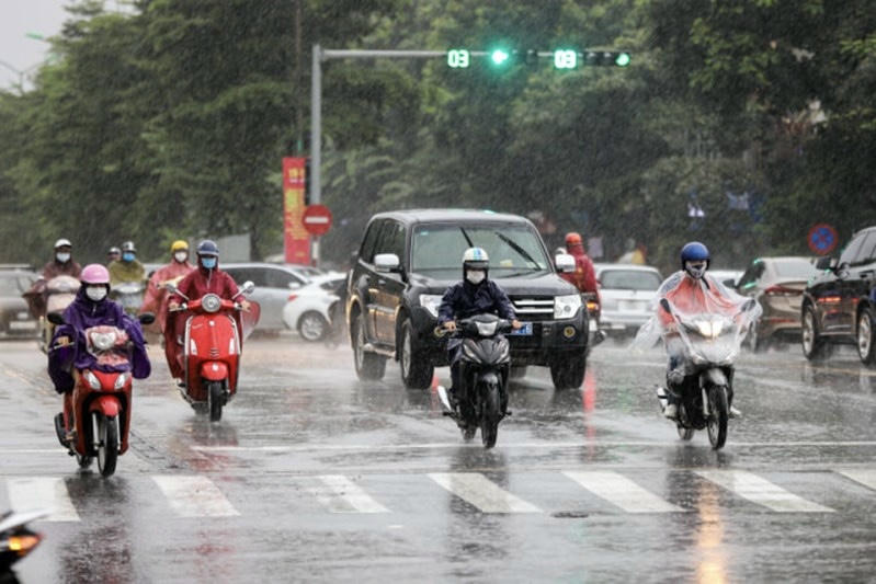 Thời tiết ngày 8/11: Mưa lớn ở Trung Bộ có xu hướng giảm dần