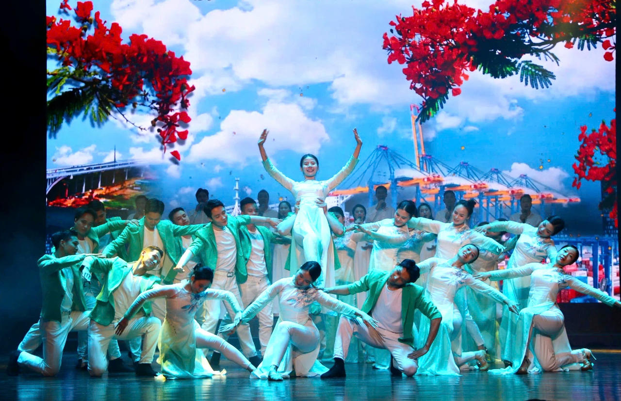 Tiết mục biểu diễn trong chương trình.