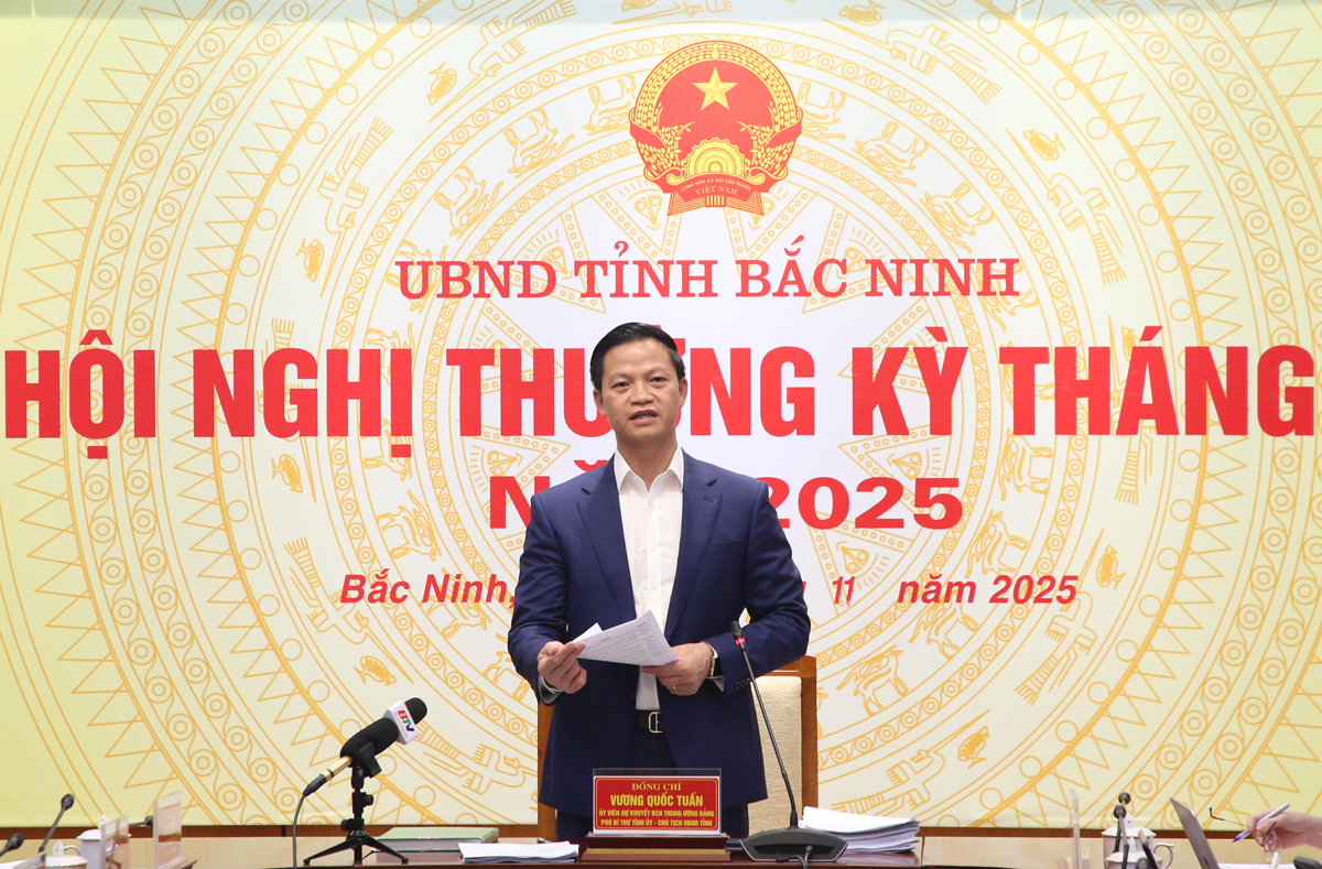 Ông Vương Quốc Tuấn, Chủ tịch UBND tỉnh Bắc Ninh phát biểu chỉ đạo một số nội dung trọng tâm.