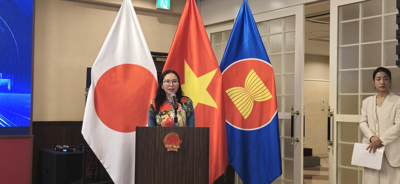 Bà Mai Thị Diệu Huyền chia sẻ tại chương trình xúc tiến.