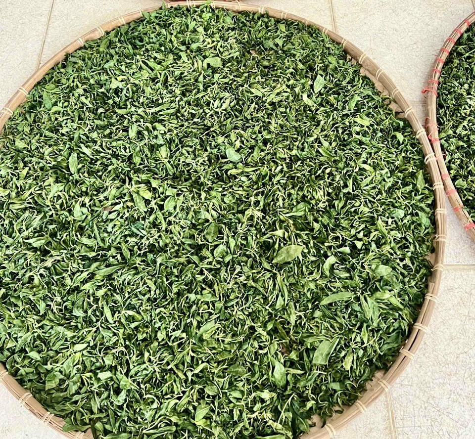 Tại Kolia có nhiều sản phẩm chè có chất lượng cao. (Ảnh: Lê Hanh)