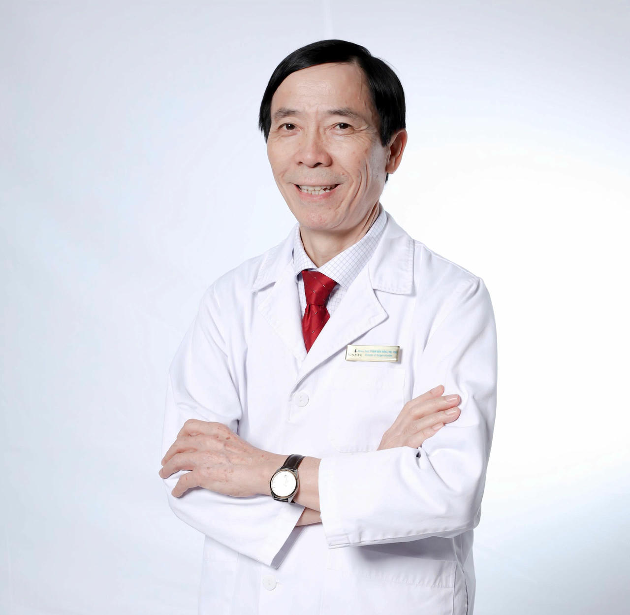 Chân dung vị bác sĩ mang khát vọng giúp người dân miền Tây được điều trị ngay tại quê nhà 