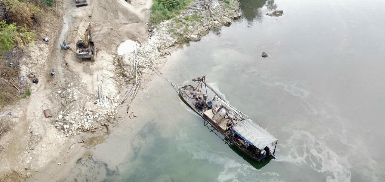 Tỉnh ủy yêu cầu cán bộ, đảng viên không trực tiếp hoặc gián tiếp dung túng, bao che, tiếp tay, tác động, can thiệp vào hoạt động kiểm tra, xử lý vi phạm. (Ảnh: Lê Hanh)