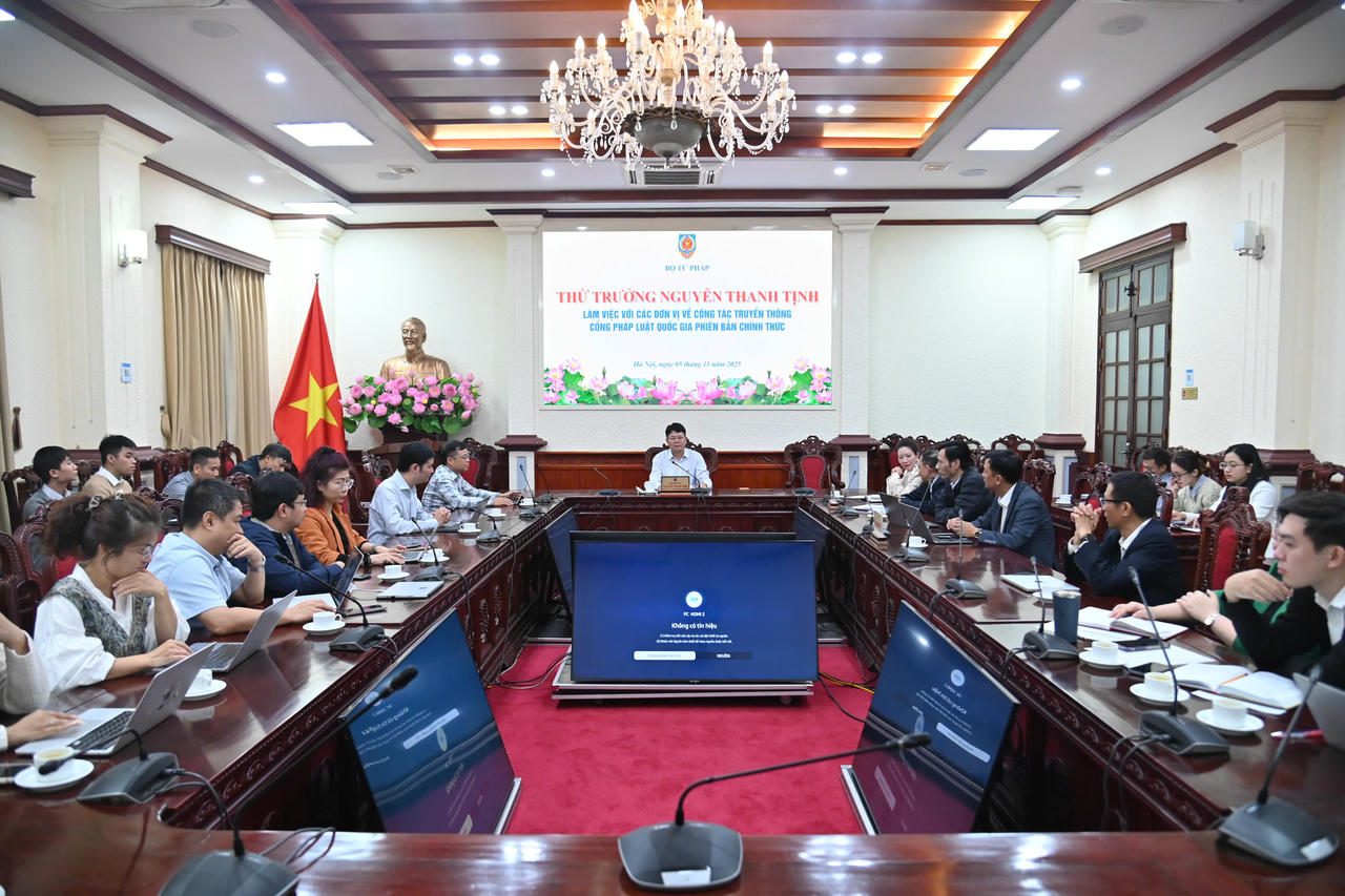 Cổng pháp luật Quốc gia phiên bản chính thức có 6 tính năng đột phá mới