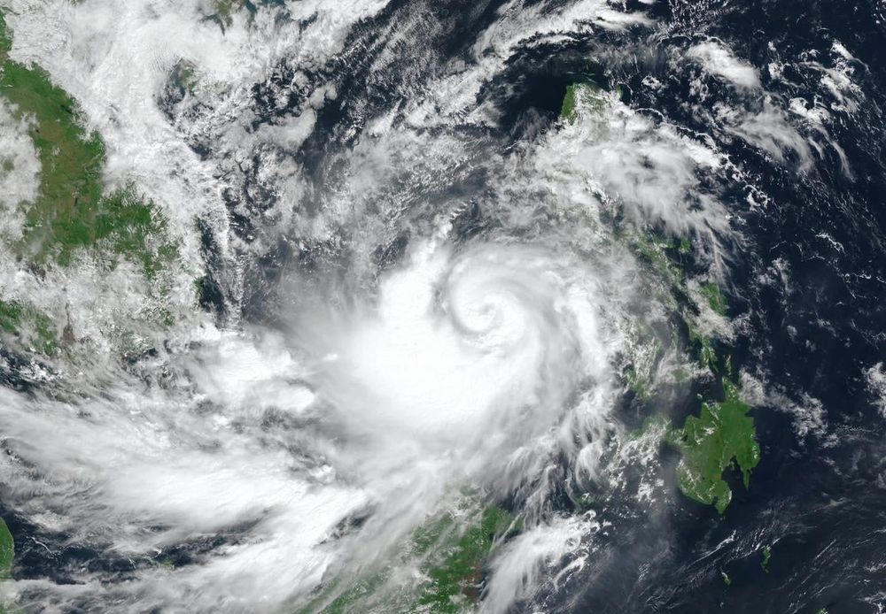 Bão số 13 chụp từ vệ tinh. (Ảnh Trung tâm Dự báo khí tượng thủy văn quốc gia)