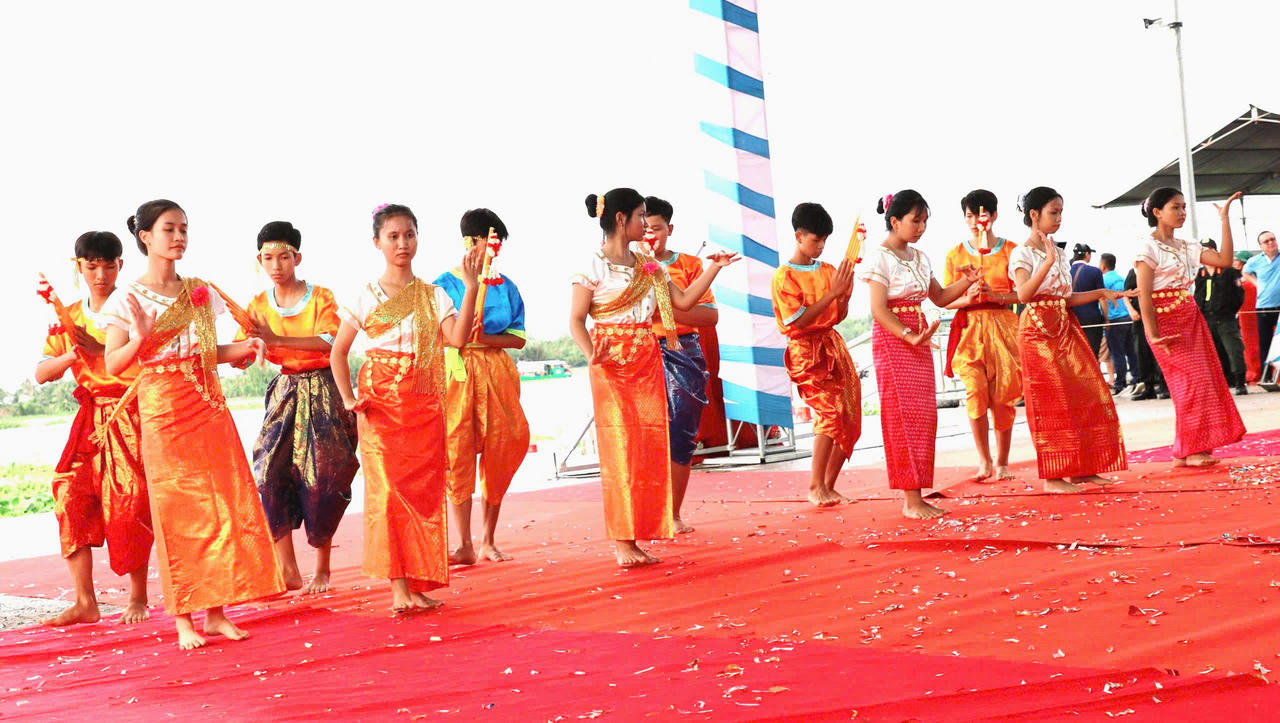 Tiết mục múa chào mừng Ngày hội Văn hóa, Thể thao và Du lịch đồng bào Khmer tỉnh An Giang lần thứ XVII năm 2025