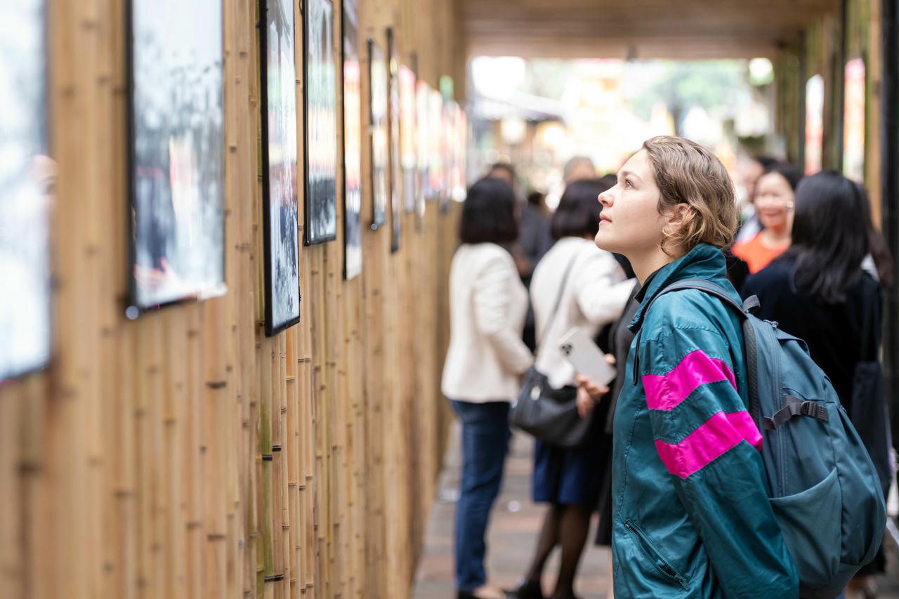 Triển lãm "Khoa thi Hương cuối thế kỷ XIX": Đối thoại quá khứ và hiện tại qua những bức ảnh hiếm tại Văn Miếu
