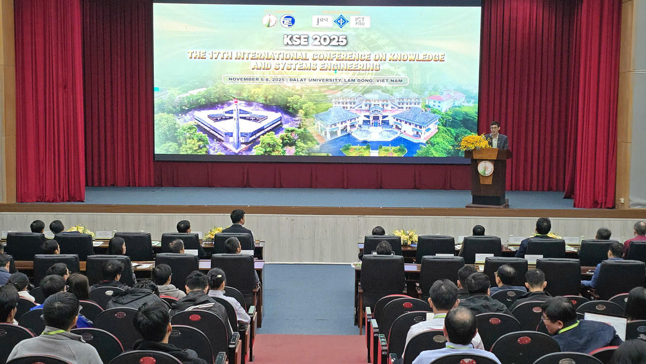 Diễn đàn thúc đẩy sự tiến bộ của kỹ thuật tri thức và công nghệ thông minh