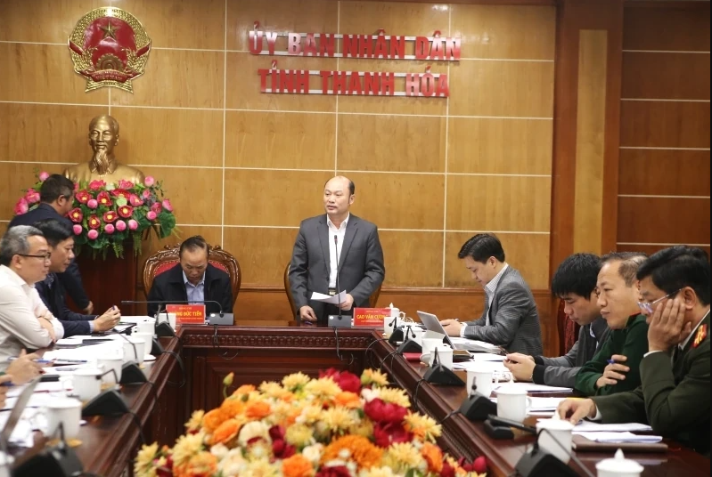 Phó Chủ tịch UBND tỉnh Thanh Hóa Cao Văn Cường phát biểu tại buổi làm việc.