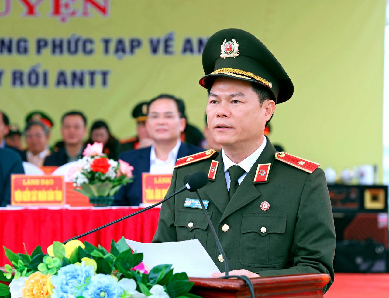 &nbsp;Thiếu tướng Nguyễn&nbsp;Hữu Mạnh - Giám đốc Công an tỉnh&nbsp;phát biểu tại buổi diễn tập.