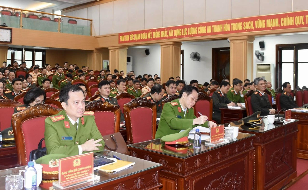 Các đại biểu dự Hội nghị. (Ảnh: CA TH)