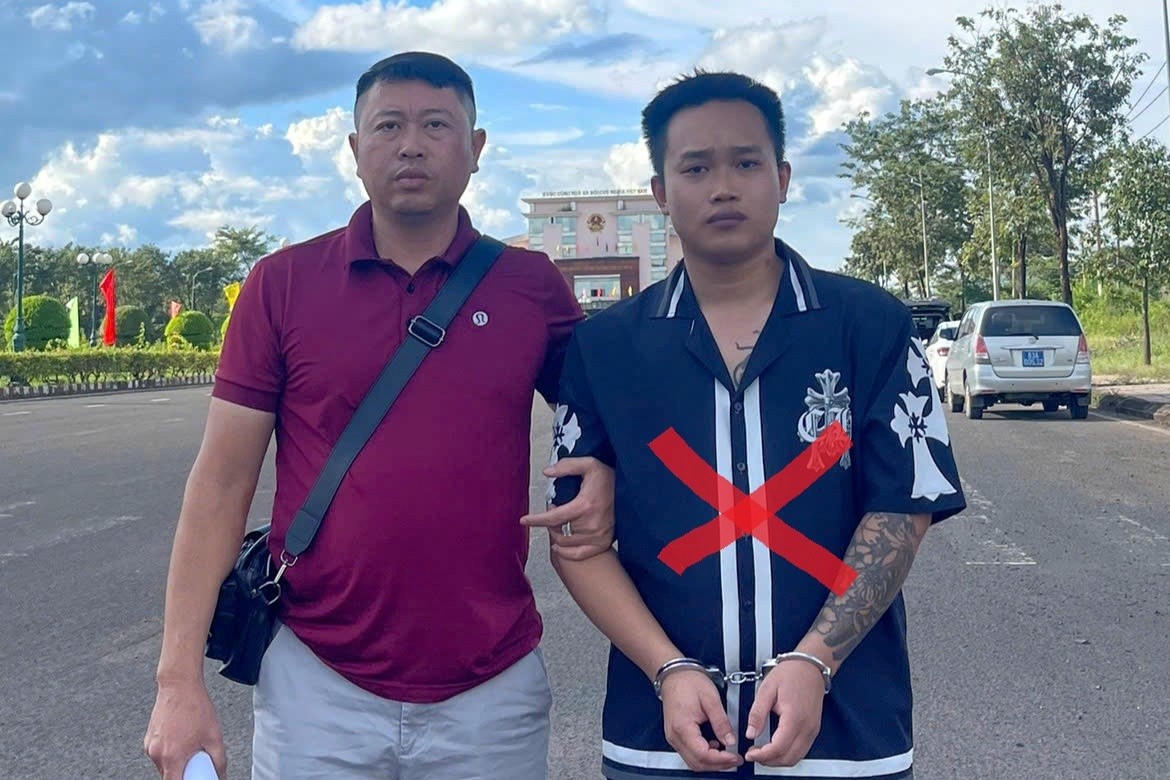 Bắt giữ đối tượng trốn truy nã sang Campuchia làm việc cho nhóm lừa đảo