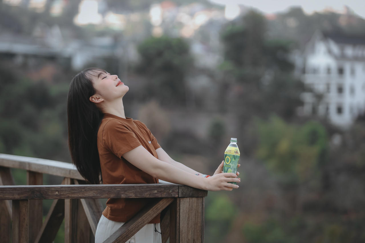 Giữa kỳ nghỉ “coolcation”, Trà Xanh Không Độ là một “must-have item” không thể thiếu của người trẻ để giải nhiệt cuộc sống.