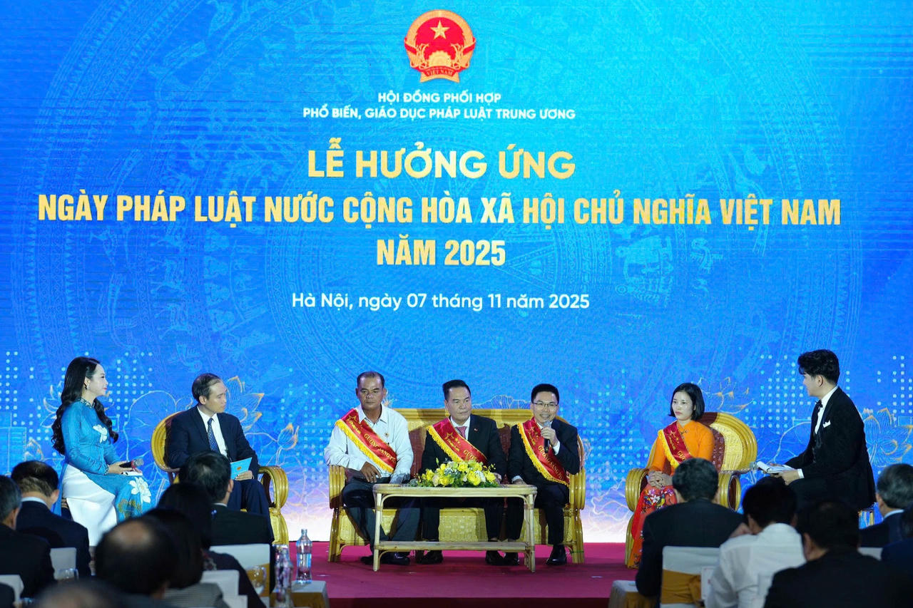 Lan tỏa tinh thần đổi mới, thượng tôn pháp luật – nhìn từ những Gương sáng Pháp luật năm 2025