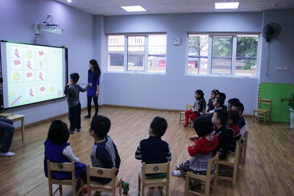 Khoảng 80% giáo viên trung học được đào tạo để vận hành và khai thác phòng Lab một cách hiệu quả.