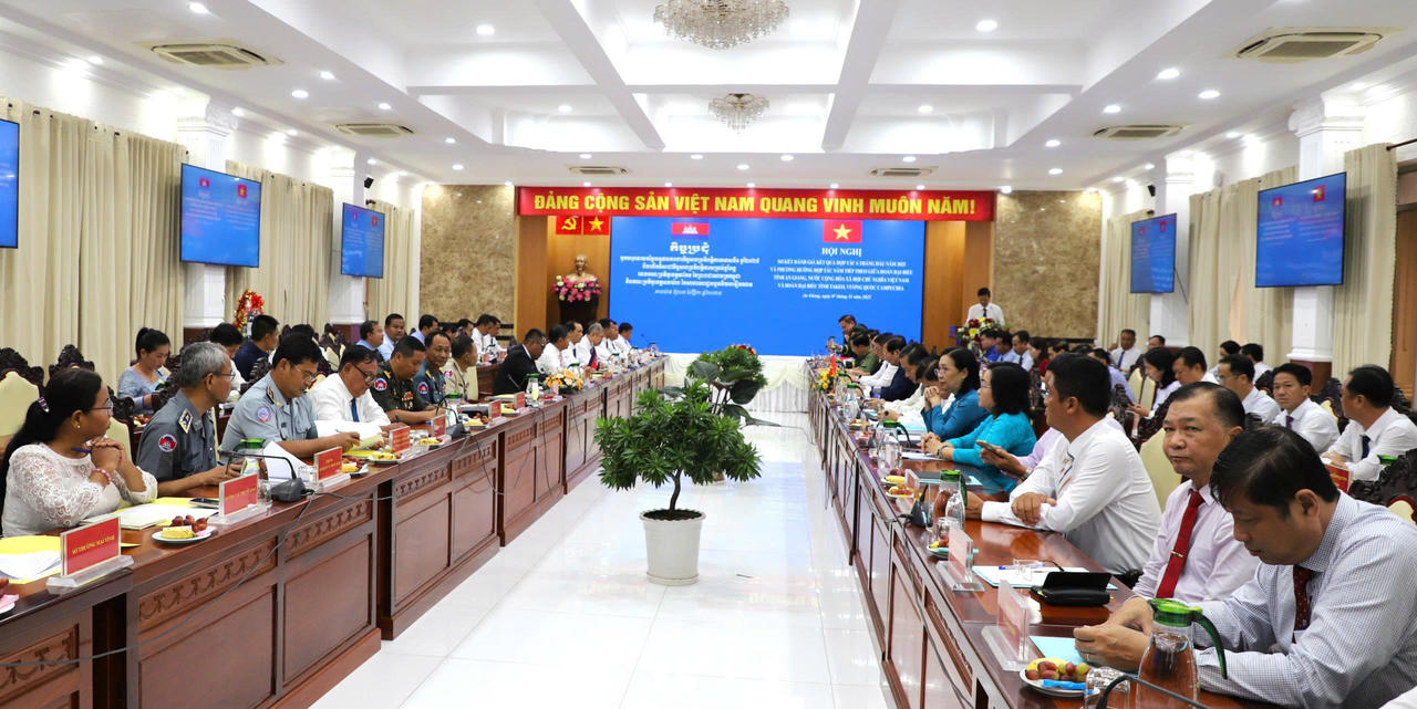 Quang cảnh Hội nghị