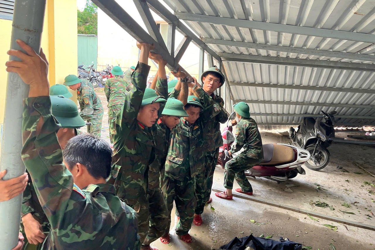 Các biện pháp cấp bách khắc phục hậu quả cơn bão số 13