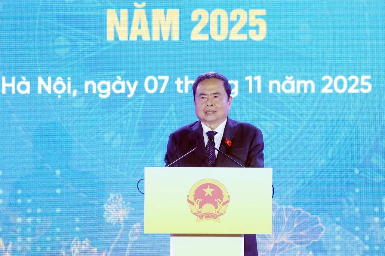 Chủ tịch Quốc hội Trần Thanh Mẫn: Thực hiện bằng được chỉ đạo “đưa thể chế pháp luật trở thành lợi thế cạnh tranh”