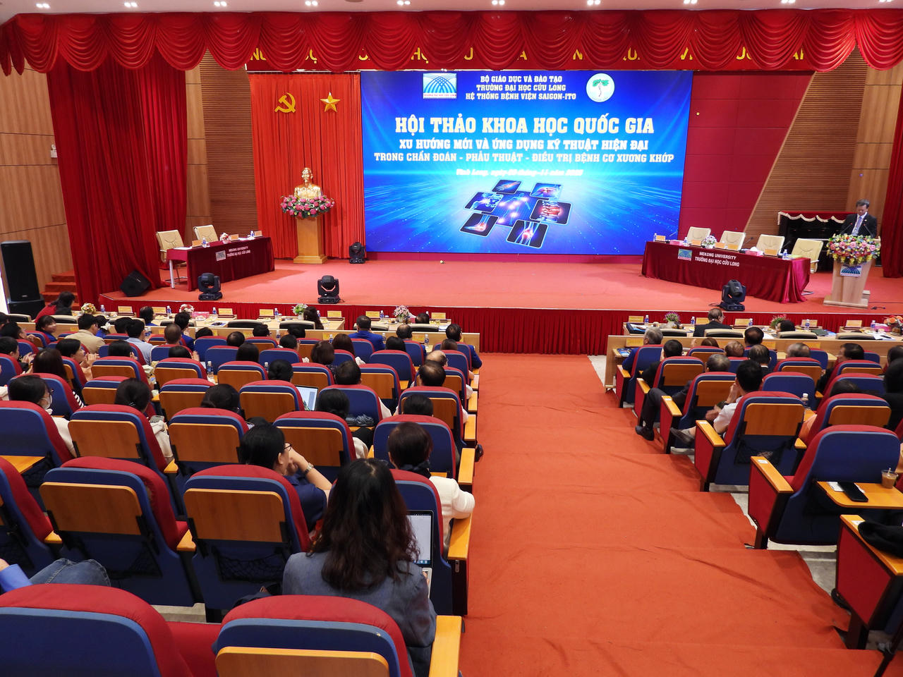 Quang cảnh hội thảo